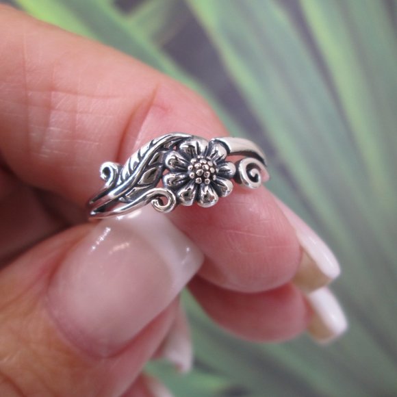 Sterling Silver Dainty Sunflower Ring with Leaf,925 Flower Ring,Leaf Ring,925 - Picture 3 of 5